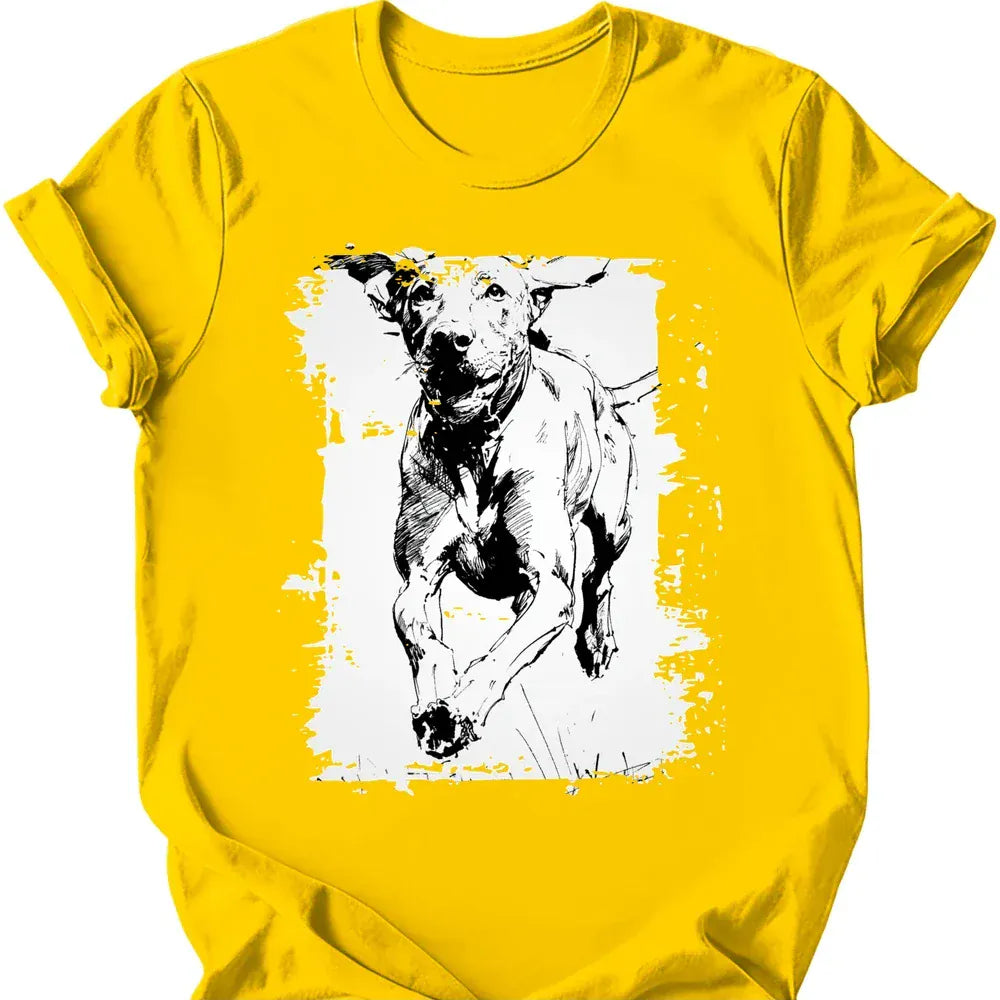 Vizsla running dog tee daisy